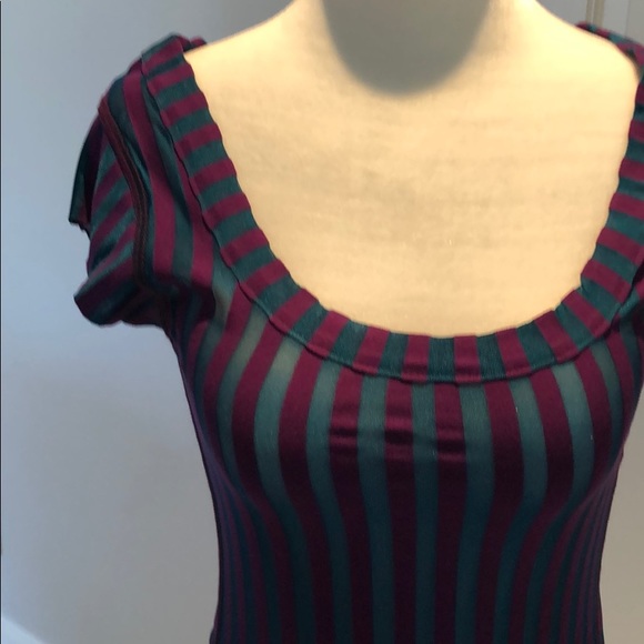 Trendy sheer top! Size M NWT - Picture 6 of 11